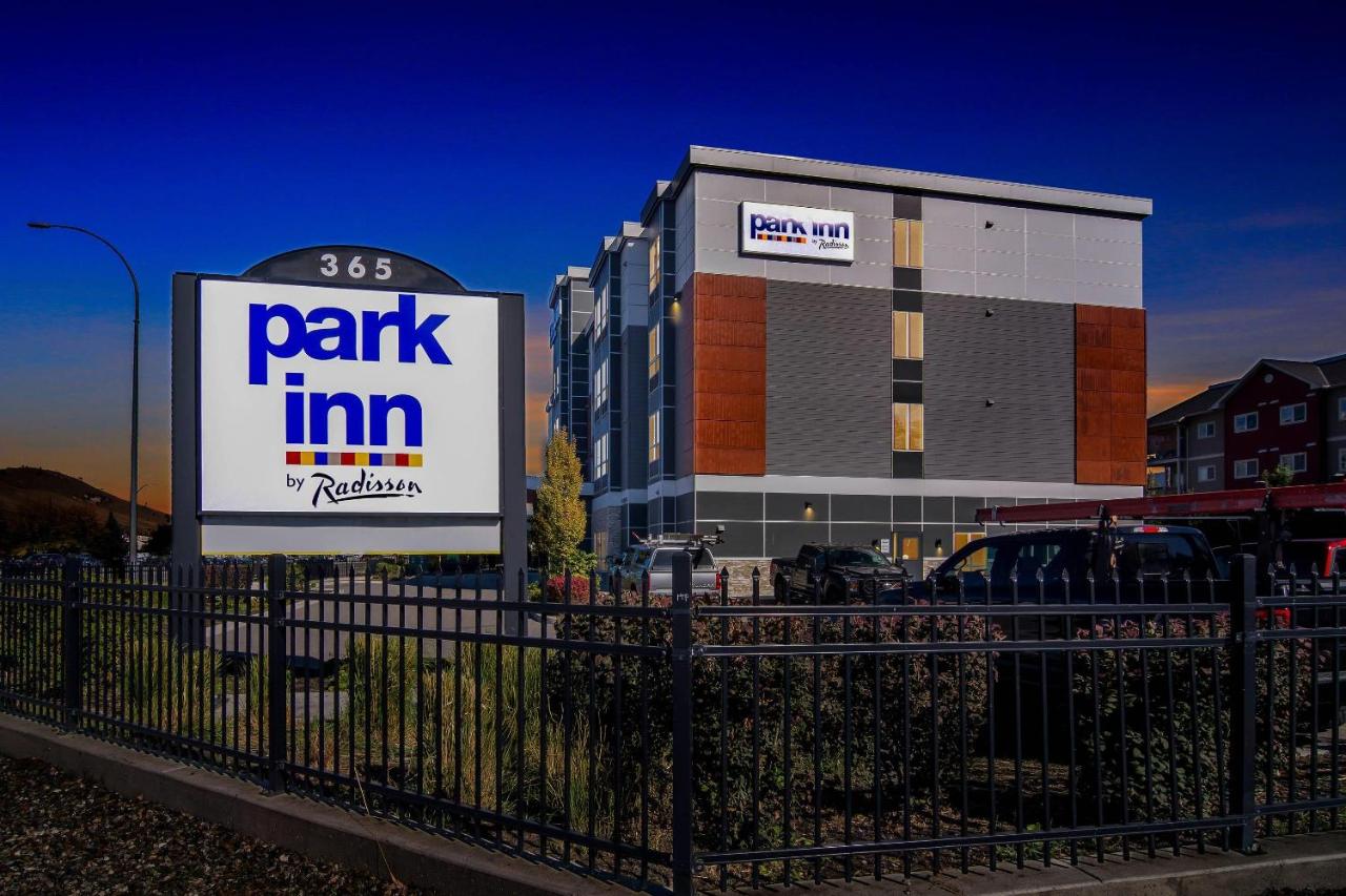 Foto - Park Inn by Radisson, Kelowna