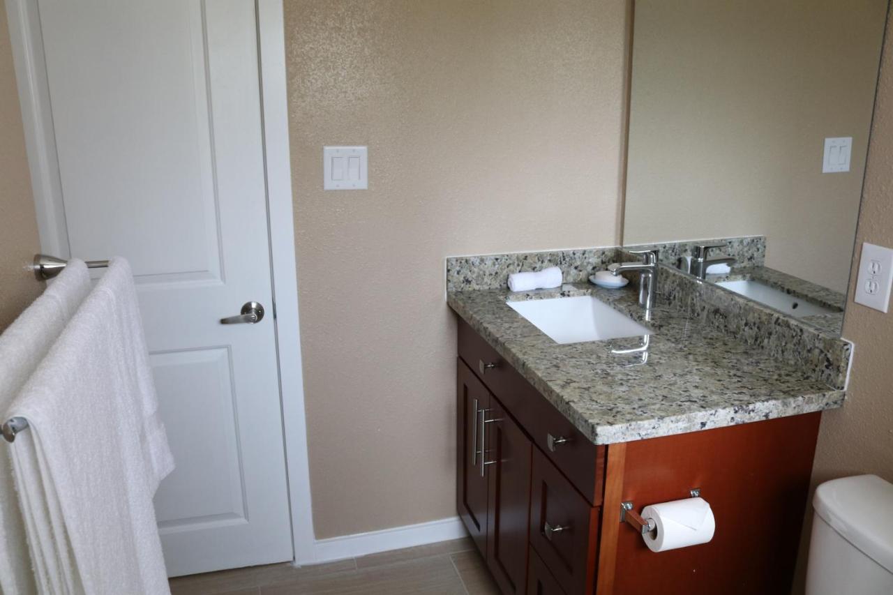 Quiet, clean and comfortable room photo 3