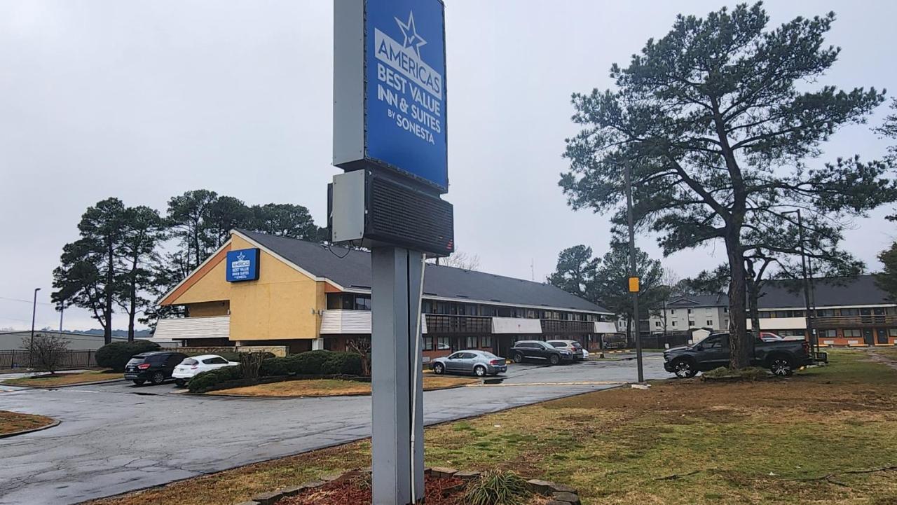 Americas Best Value Inn & Suites Little Rock at Scott Hamilton Dr