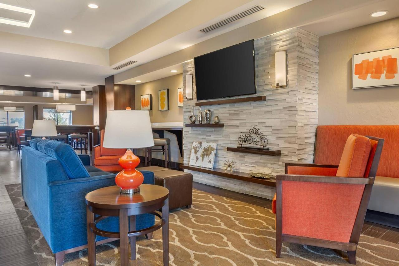 Comfort Suites Florence - Cincinnati South - 5