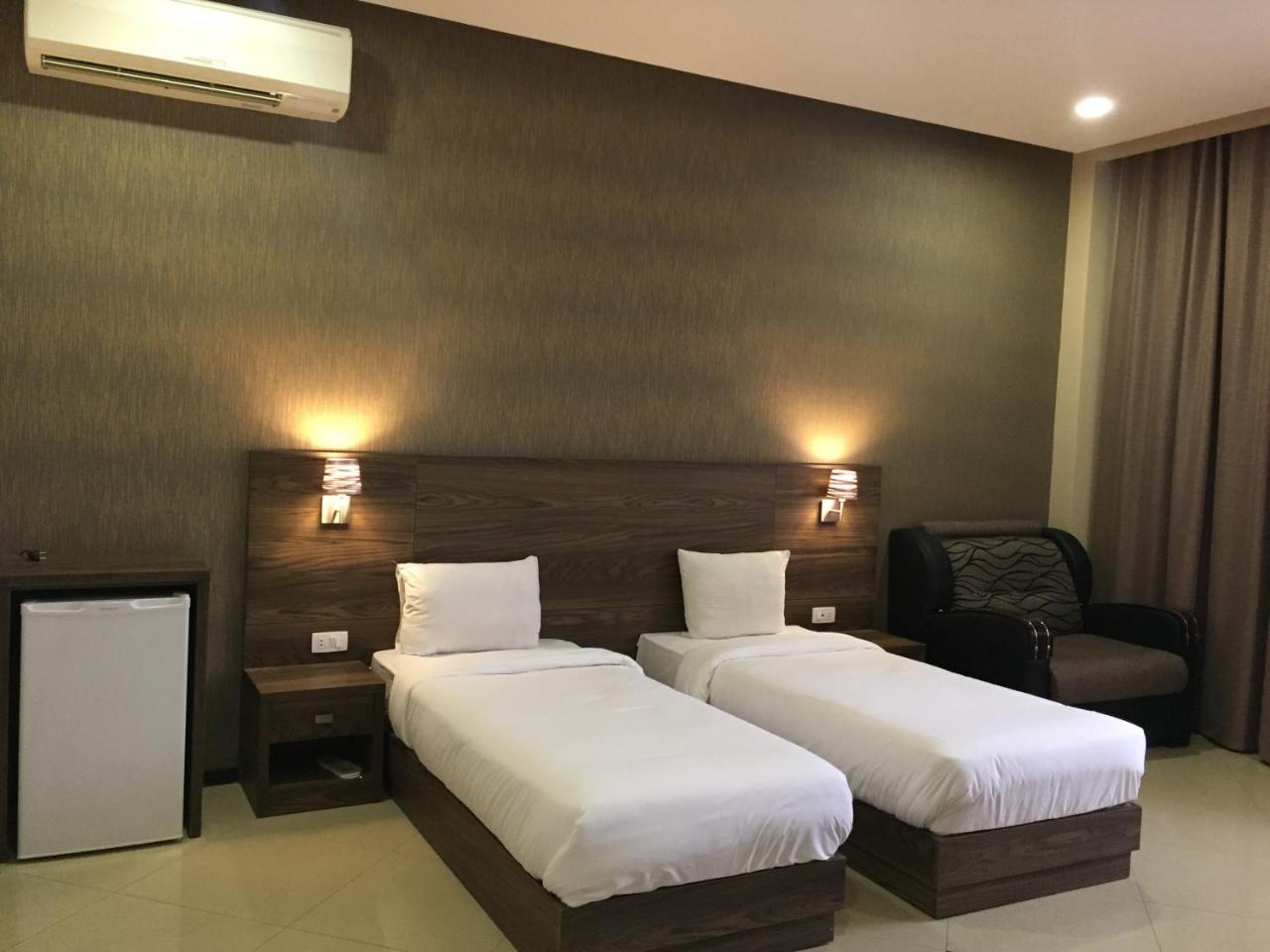 Primer Hotel photo 3