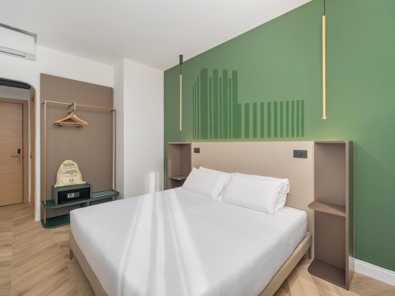 B&B HOTEL Calenzano First photo 2