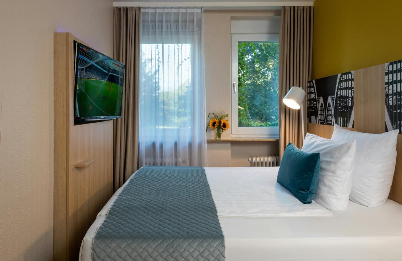 Leonardo Hotel Hamburg Elbbrücken photo 2