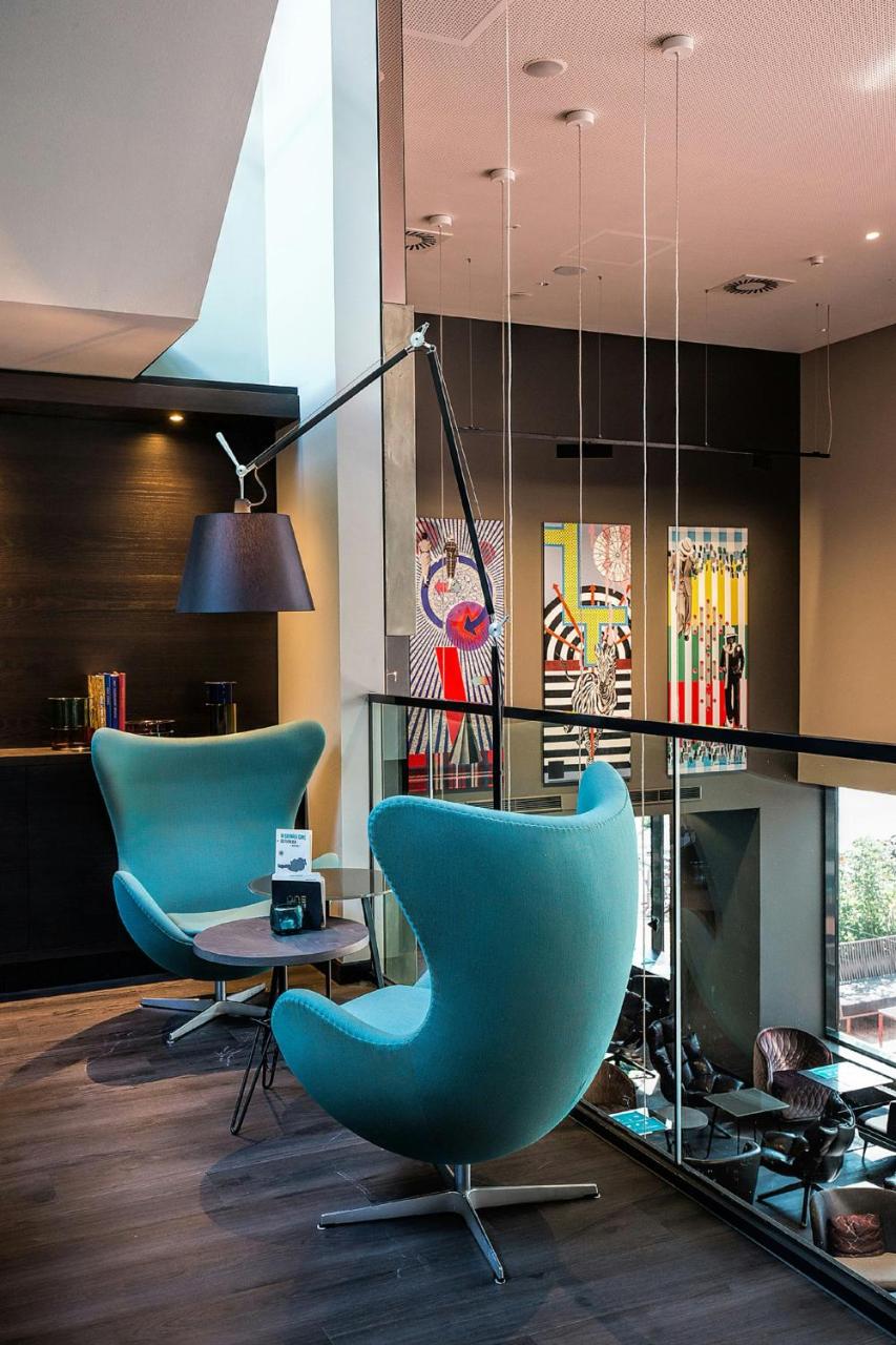 Motel One Wien-Westbahnhof photo 3