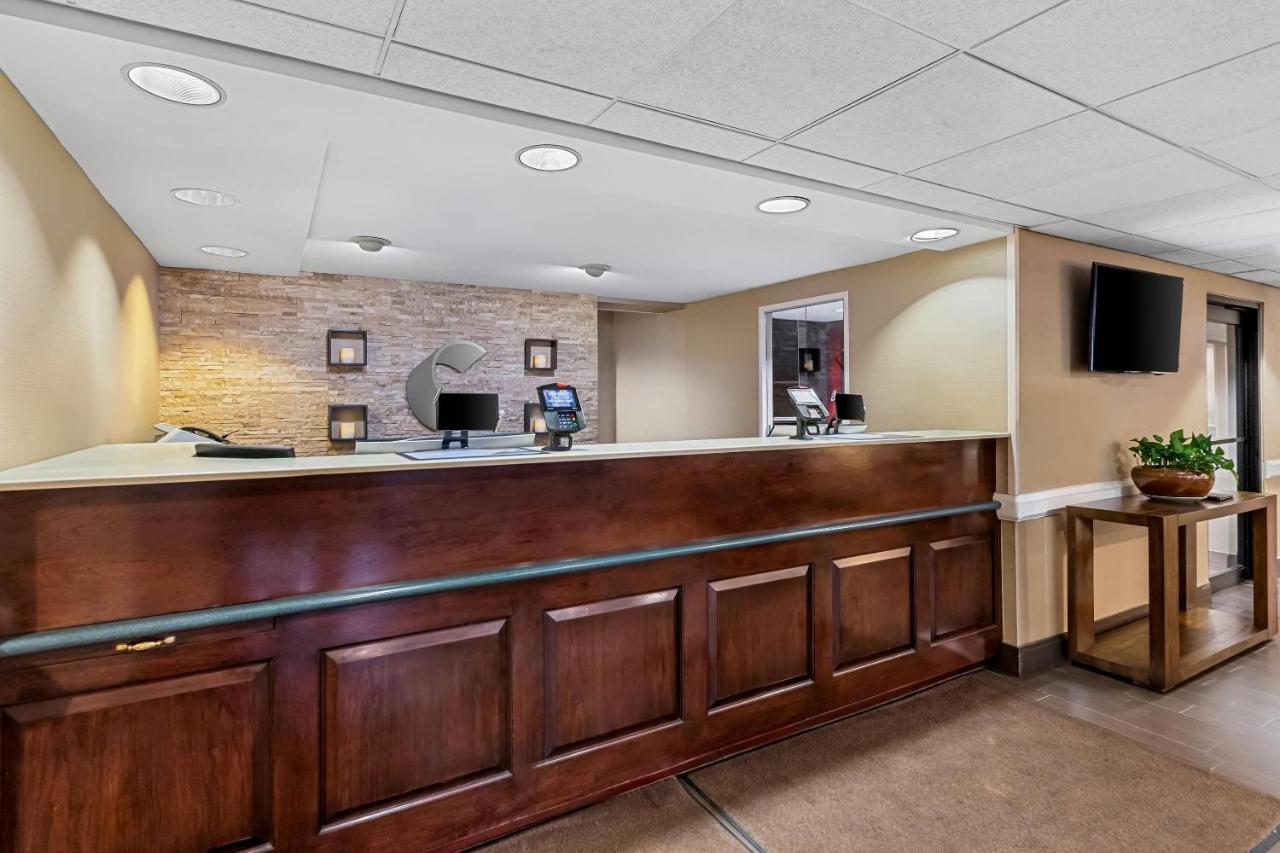 Photo - Comfort Inn & Suites Somerset  New Brunswick