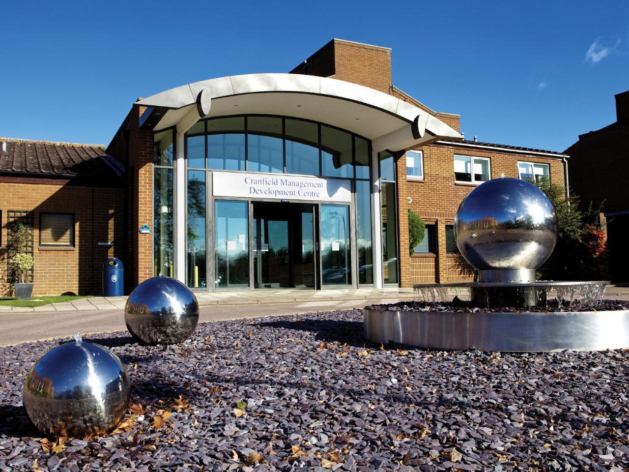 Photo - Cranfield Management Development Centre