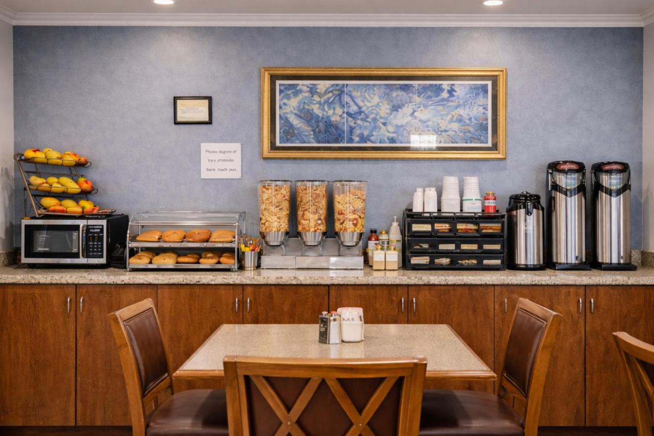 Photo - Homegate Studios & Suites San Antonio Medical Center