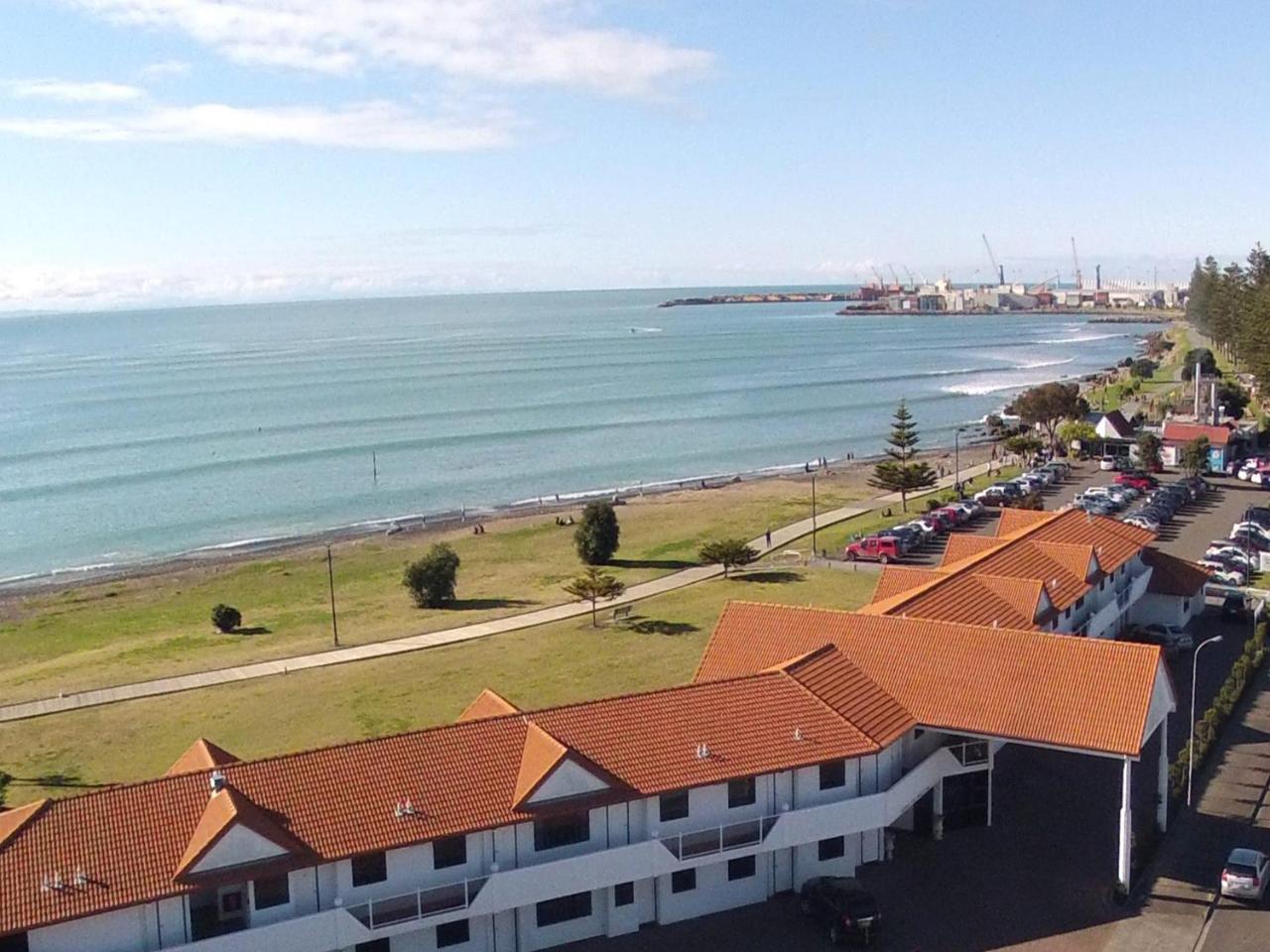 Harbour View Motel on Ahuriri Beach in Napier NZ with sea view suites photo 4