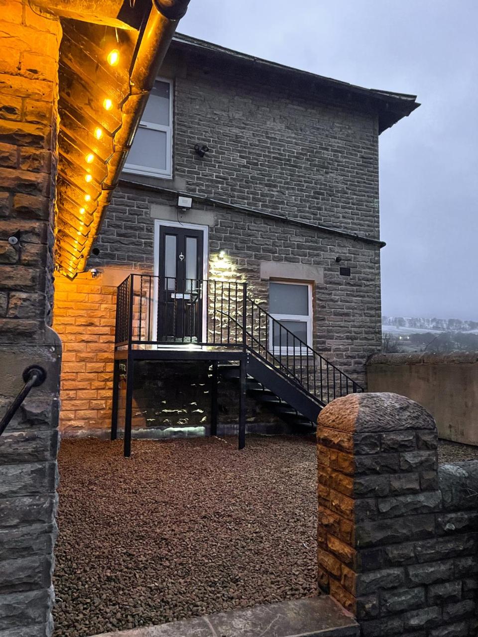 Luxury Private Apartments - Close to Town Centre - 2