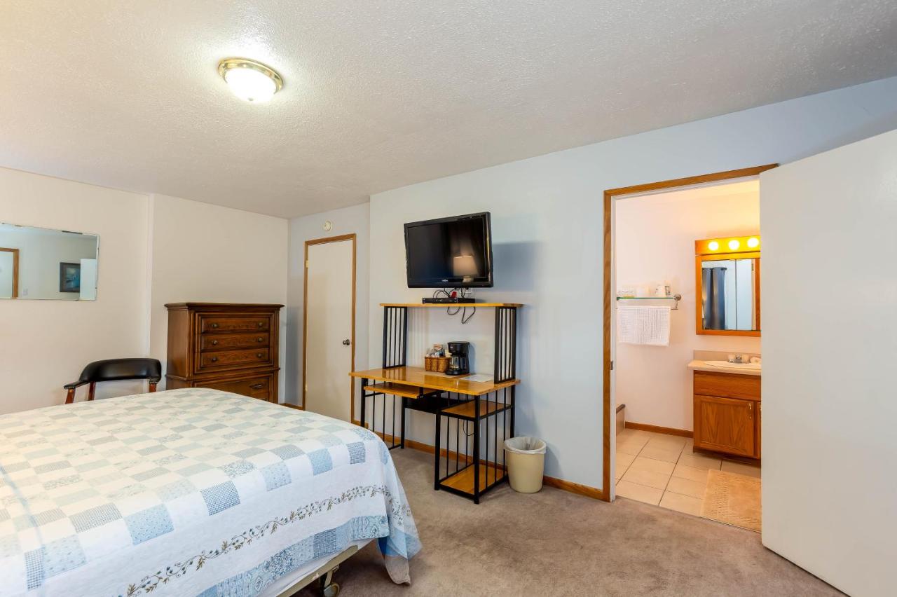 Cascade Motel photo 2
