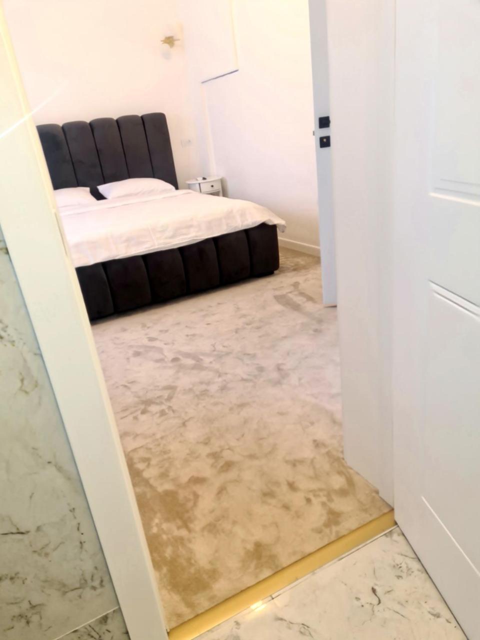 Jolie Boutique Hotel - 3