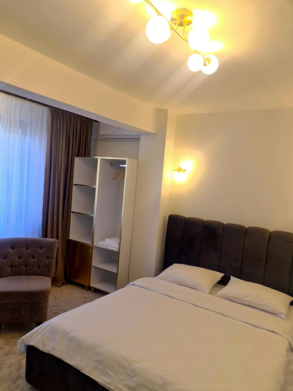 Jolie Boutique Hotel - 5