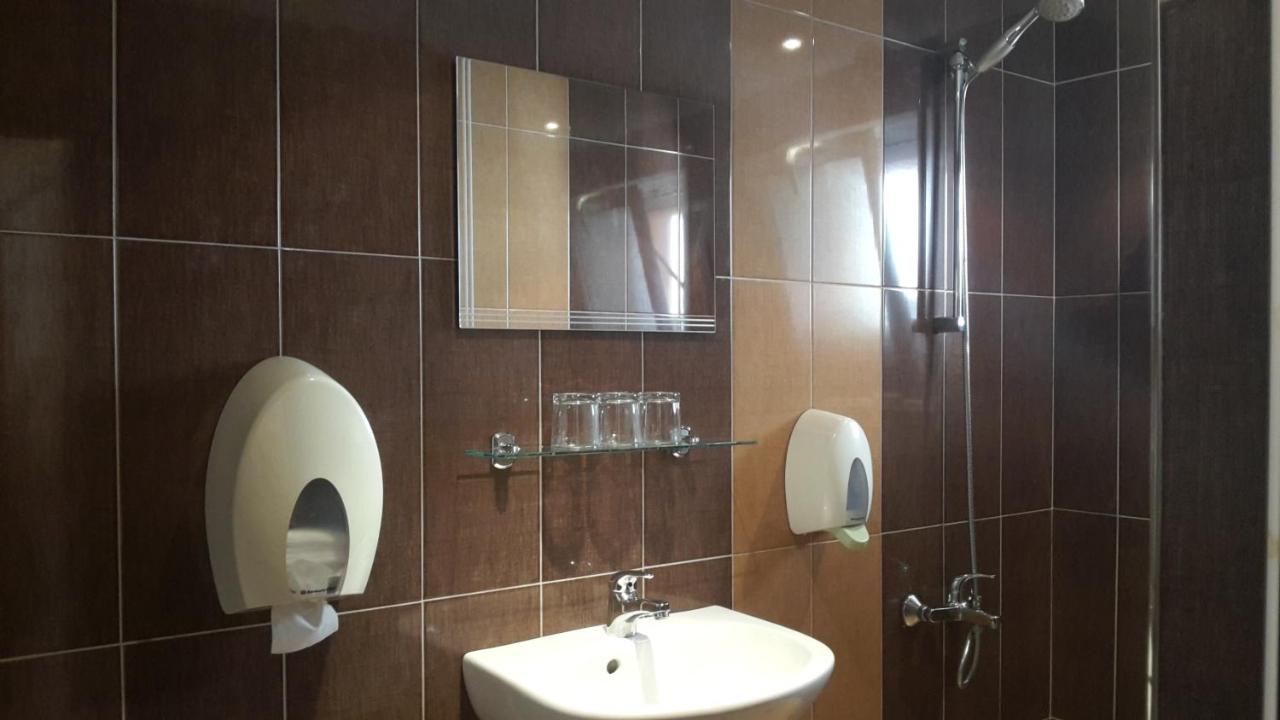 Family Hotel Kartala photo 2