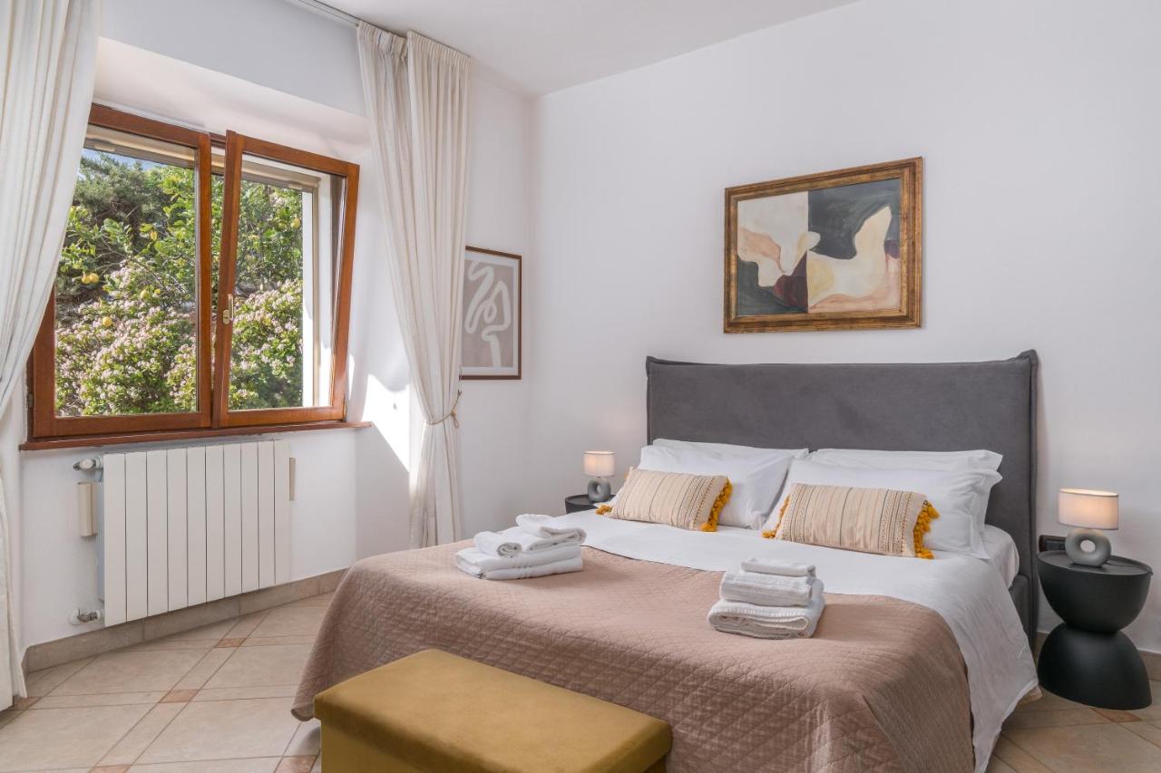 Villa Chiara 2 bedr, View, Parking, Garden, Grill - 4