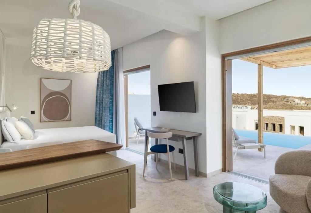 Photo - LYO II Boutique Suites