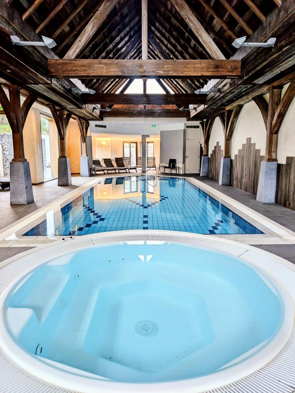 Logis Hotel Le Parc & Spa