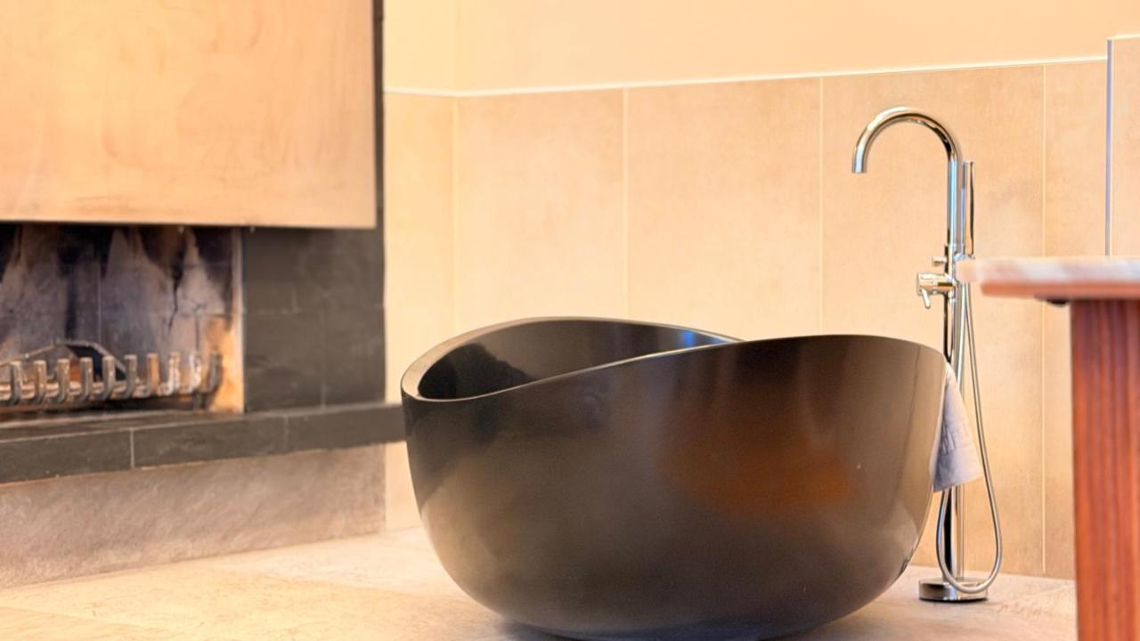 Villa Weitmar - Private Spa, Sauna and Design-Badewanne - 2