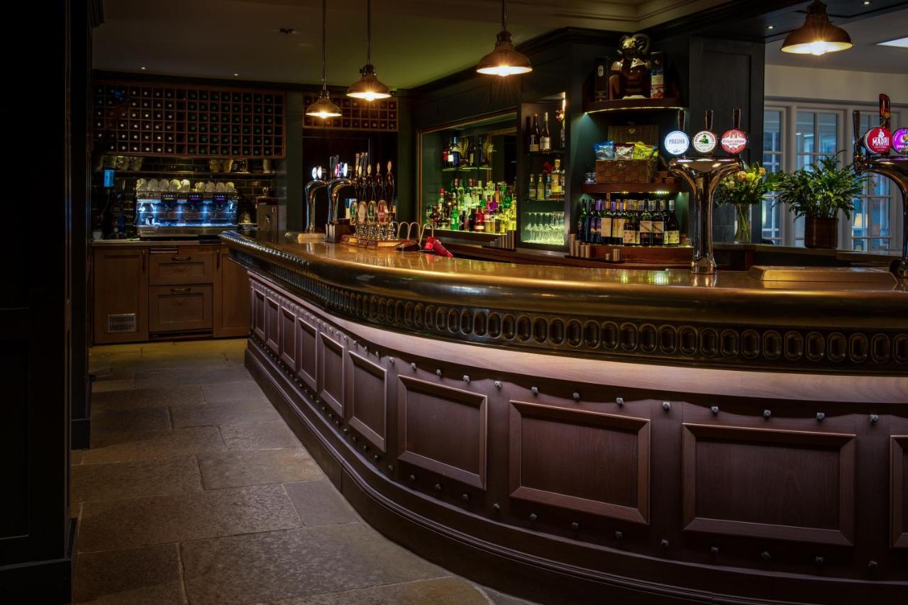 The Beverley Arms Hotel - 5