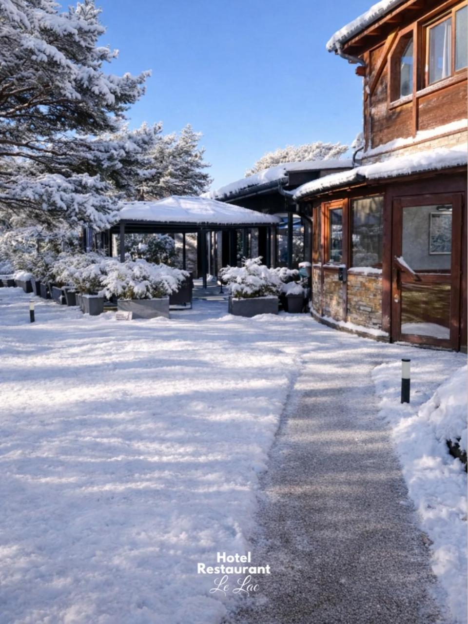 Logis Hotel Le Lac