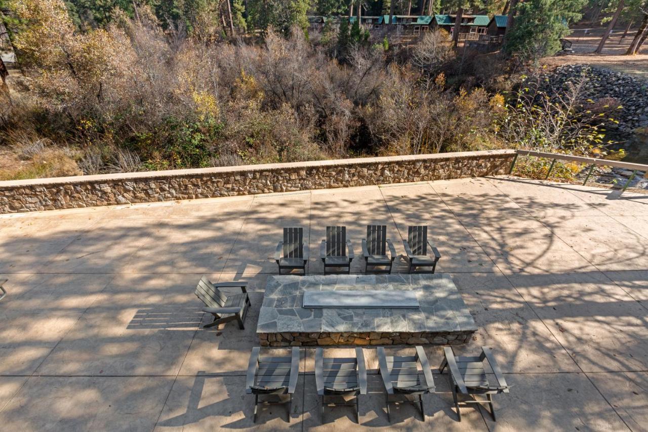 Yosemite Lakes Cabin & Cottages photo 2