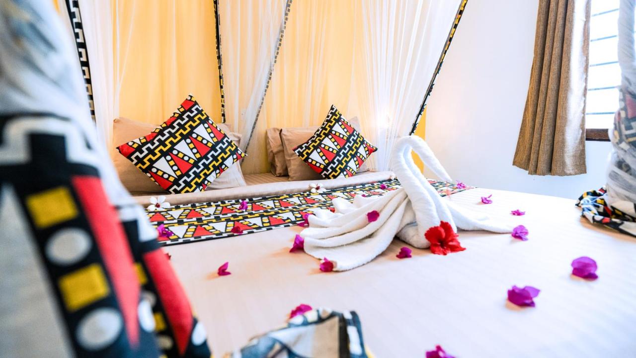 Paradise Beach Resort & Spa photo 4