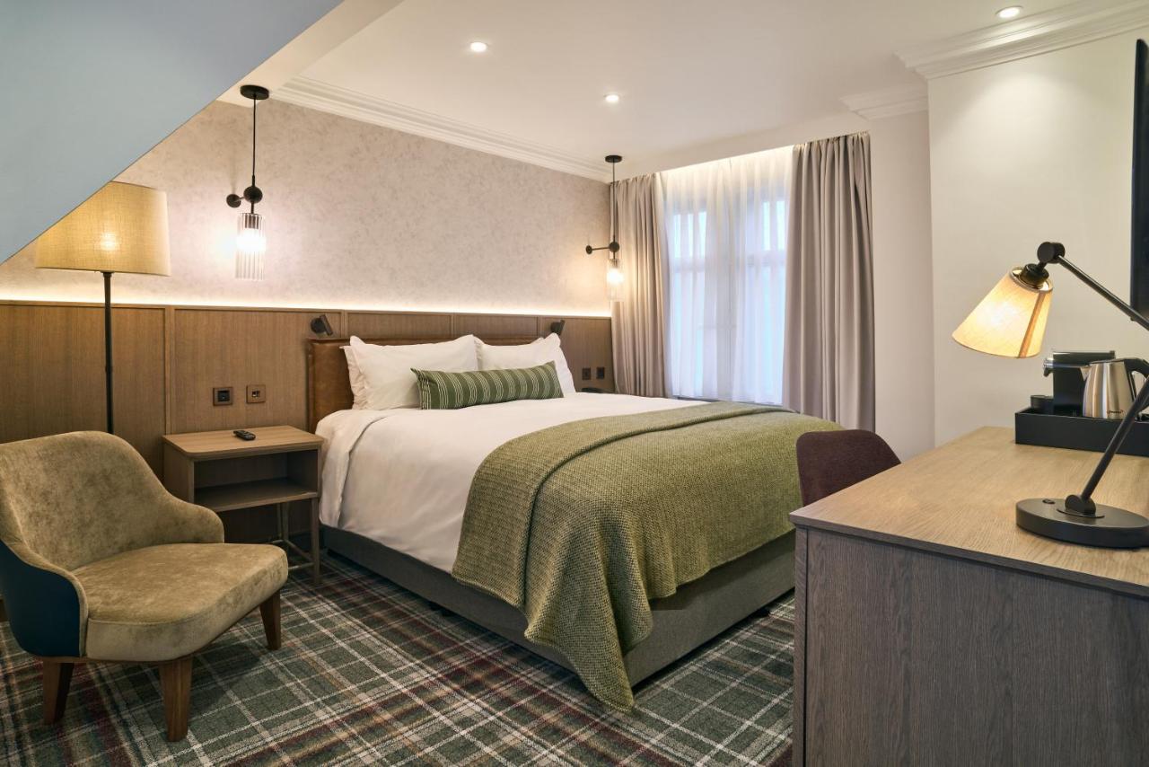 Radisson Blu Hotel, London Tottenham Court Road - 3