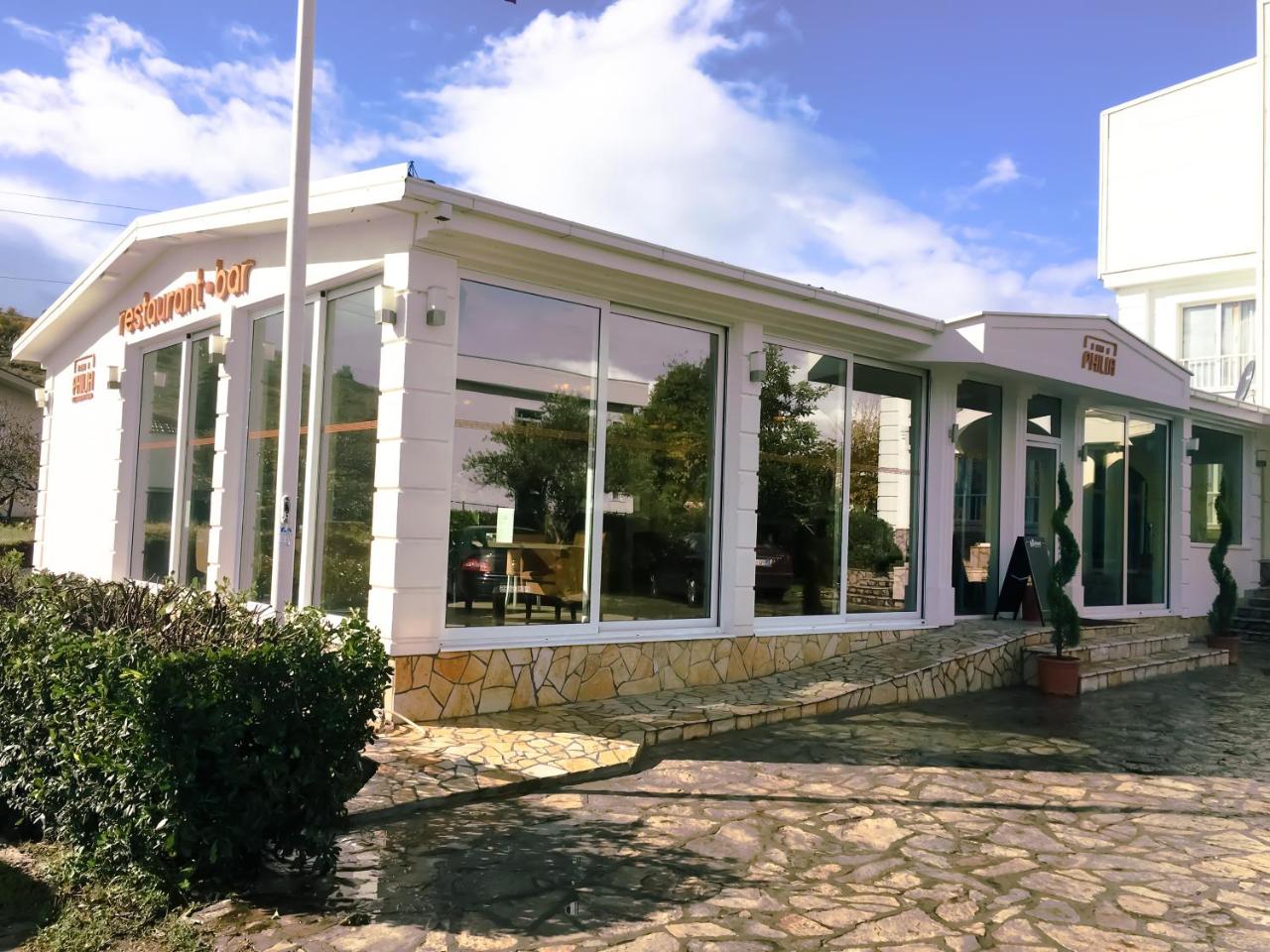 Philia Hotel photo 3