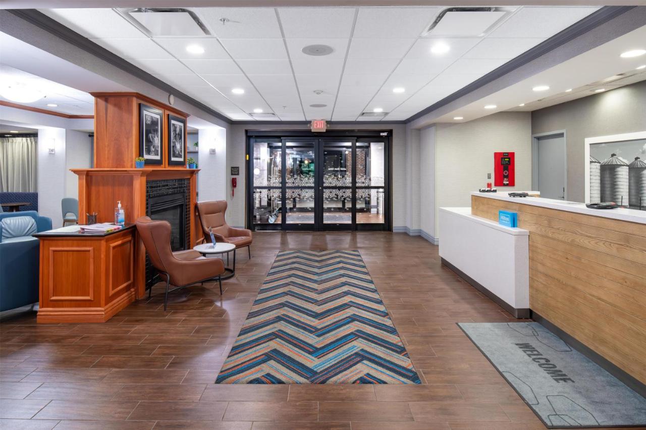 Foto - Newly Renovated Hampton Inn Omaha West Lakeside
