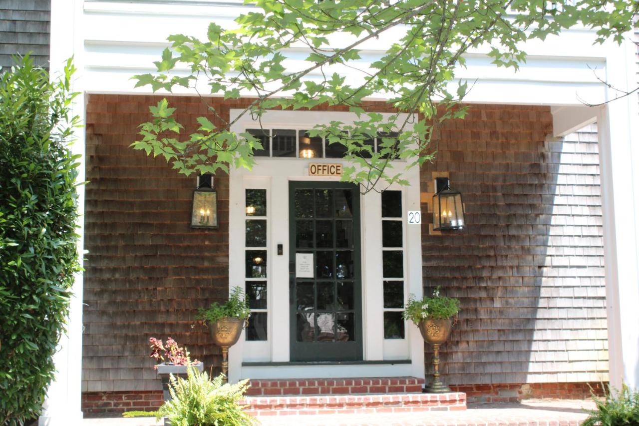 Edgartown Commons - 2