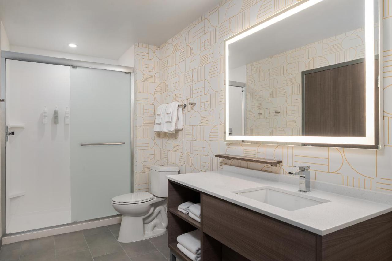 Home2 Suites by Hilton Riverview Tampa photo 4
