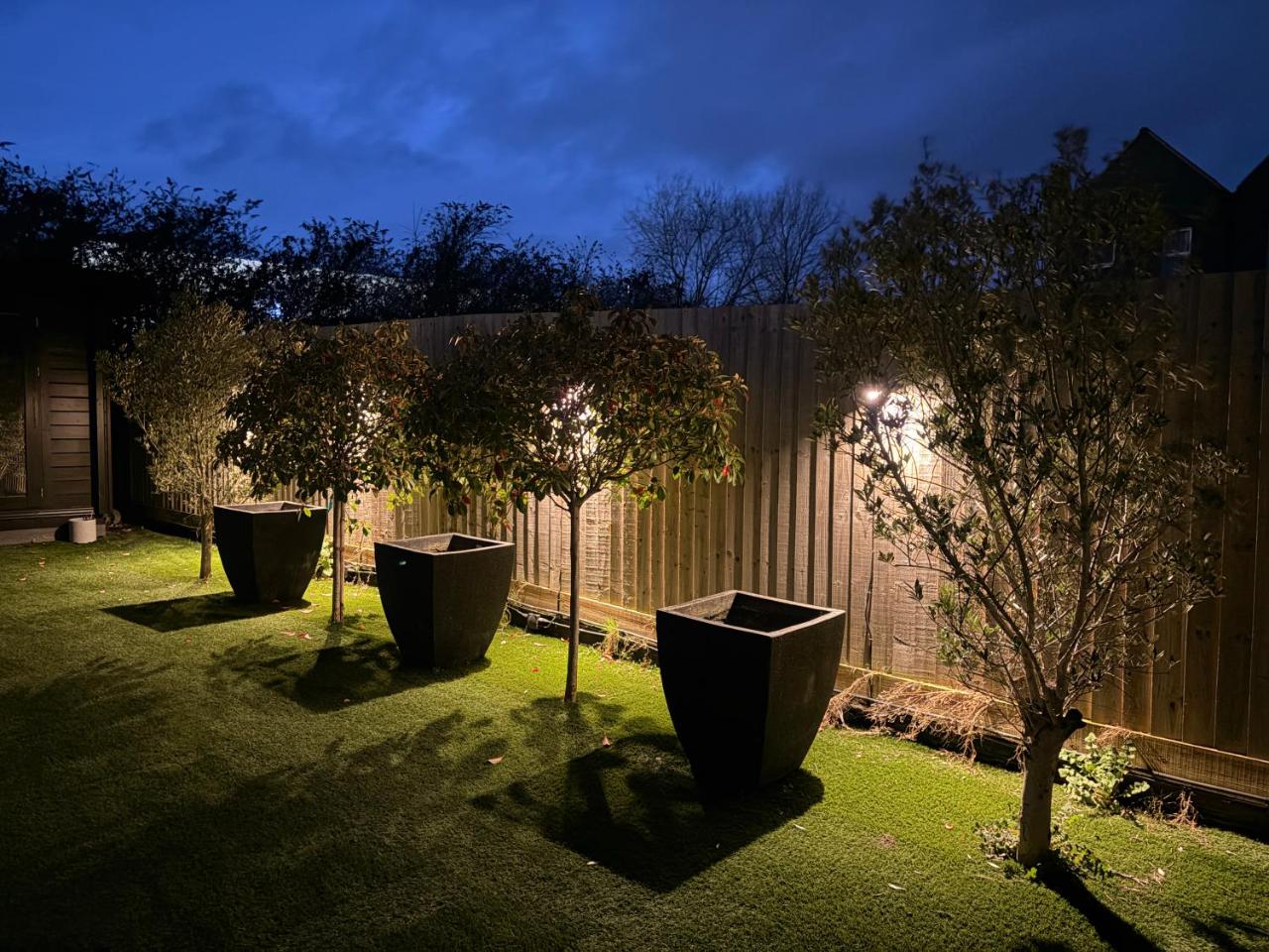 Spacious & Modern House in Sittingbourne - 4
