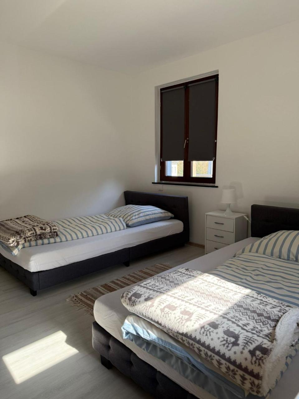 Adiferienwohnung1 - 6