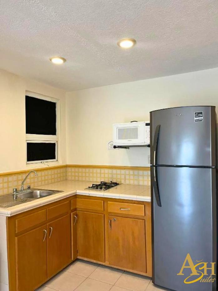 Angeles Suites & Hotel photo 4