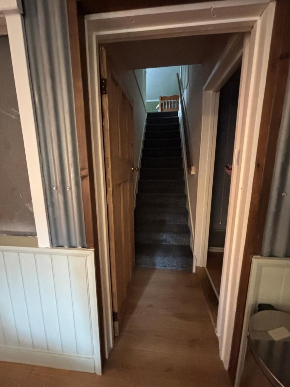 Hay View Lodges - Barn End - 6