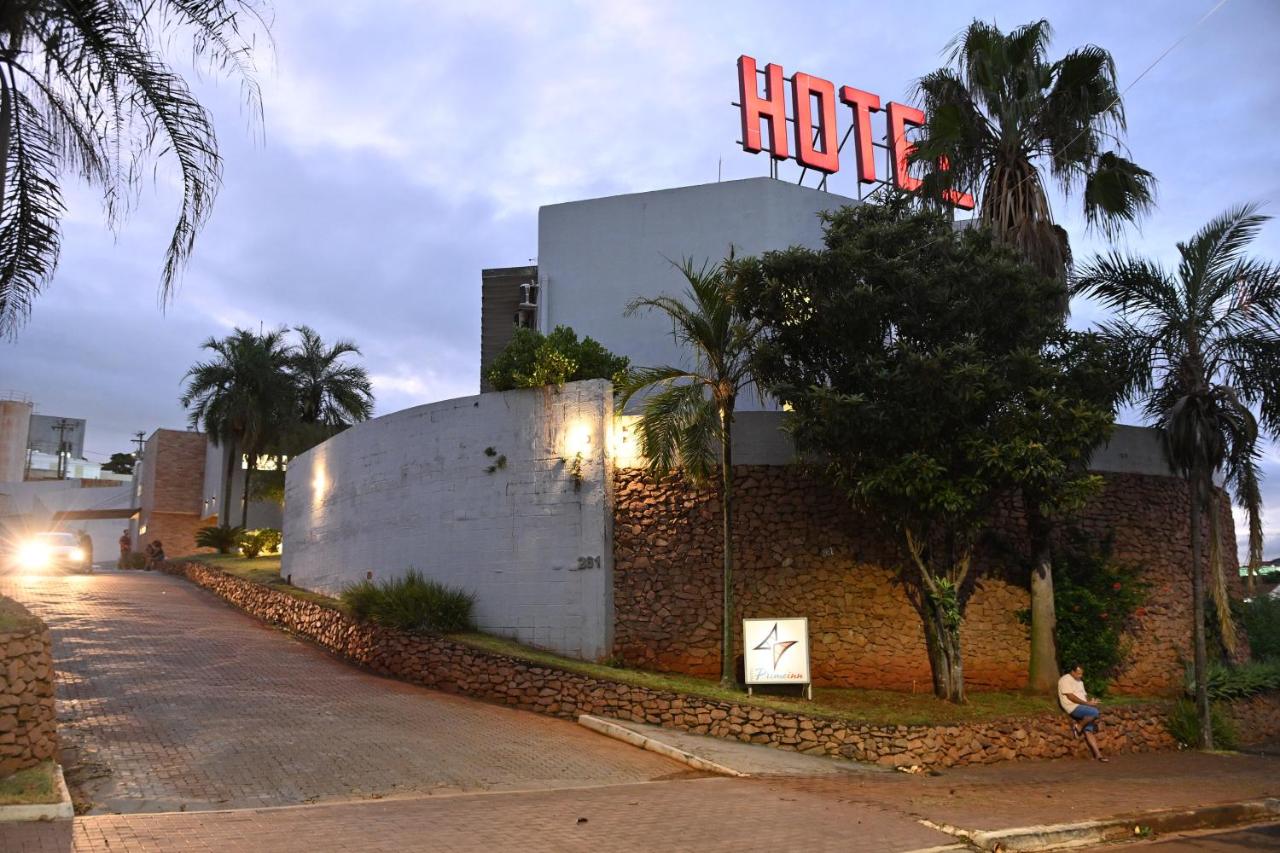 Hotel PrimeInn Excelente Custo Benefício e Taxas de Estacionamento Isentas