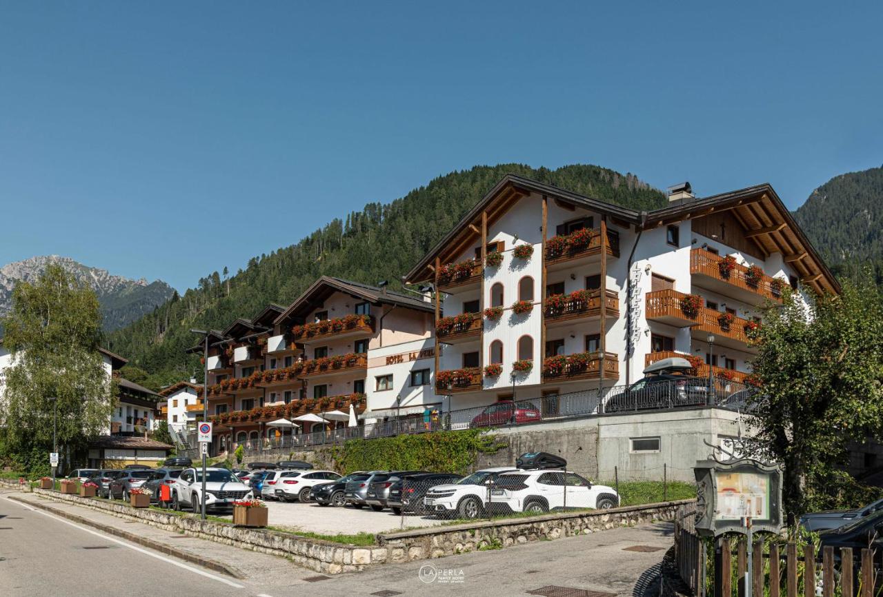 Family Hotel La Perla
