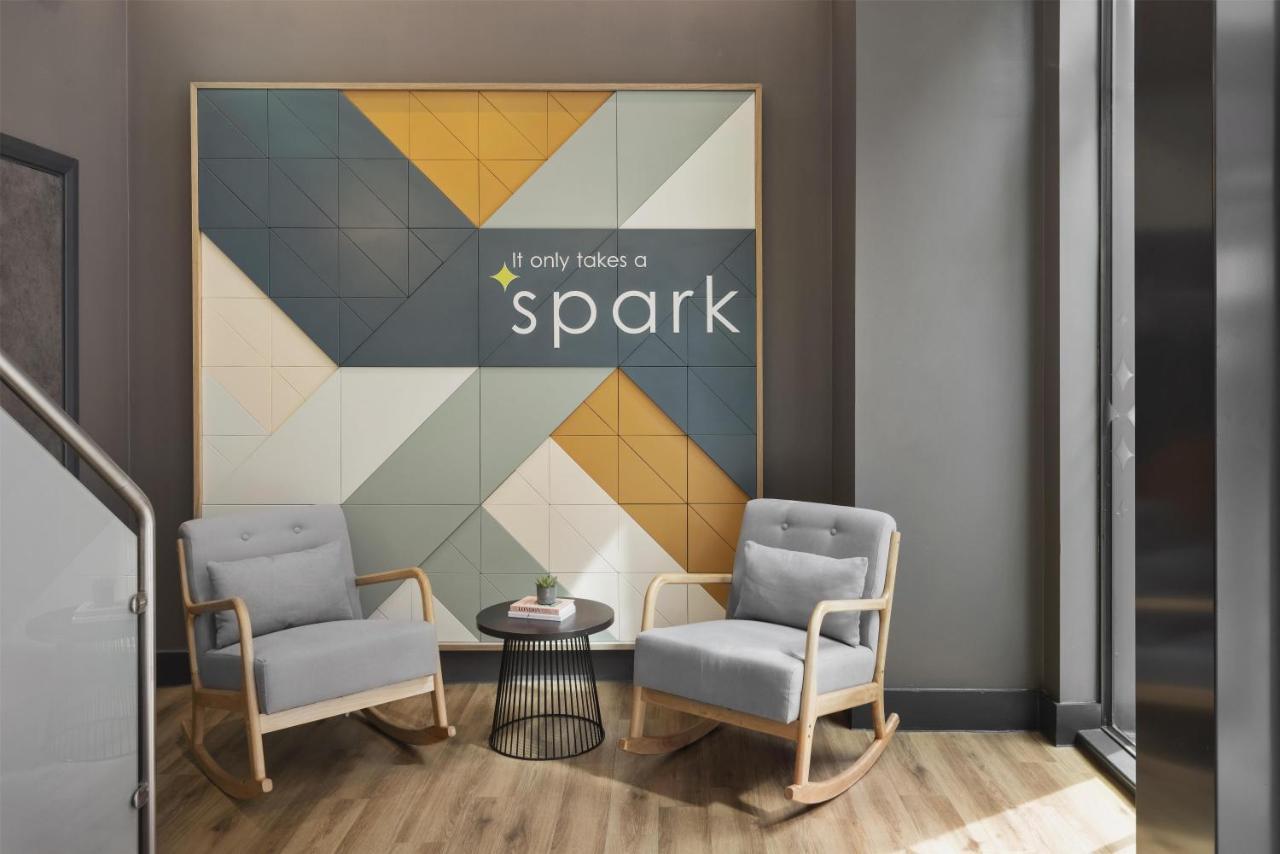 Spark by Hilton London Romford - 5