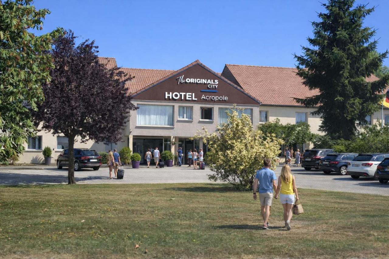 Photo - Hotel The Originals Bernay Acropole