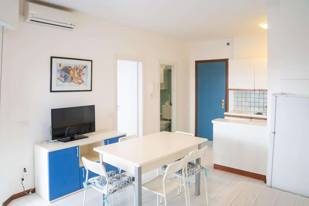Appartamento Fronte Mare con Piscina Lignano Sabbiadoro MV5 - 3