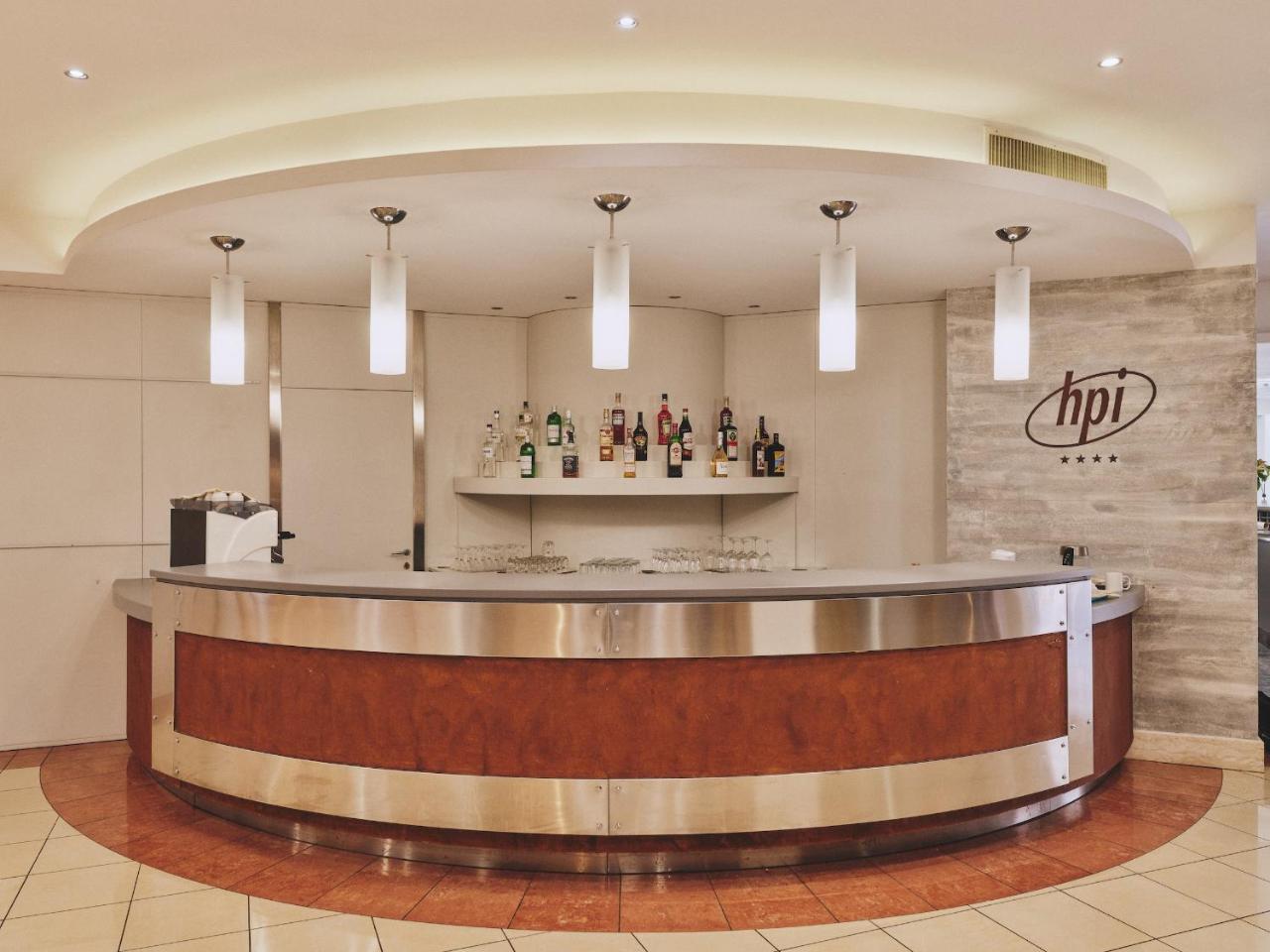 Photo - Hotel Planet International