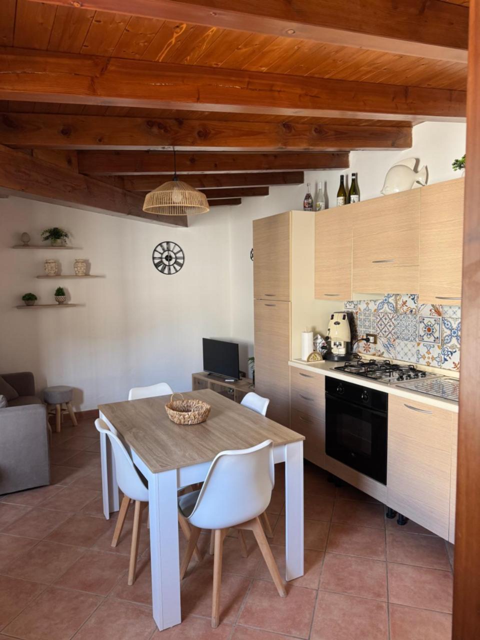 Moro House - 3