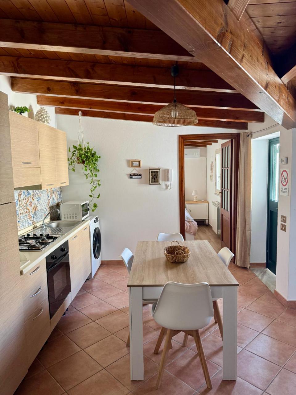 Moro House - 4