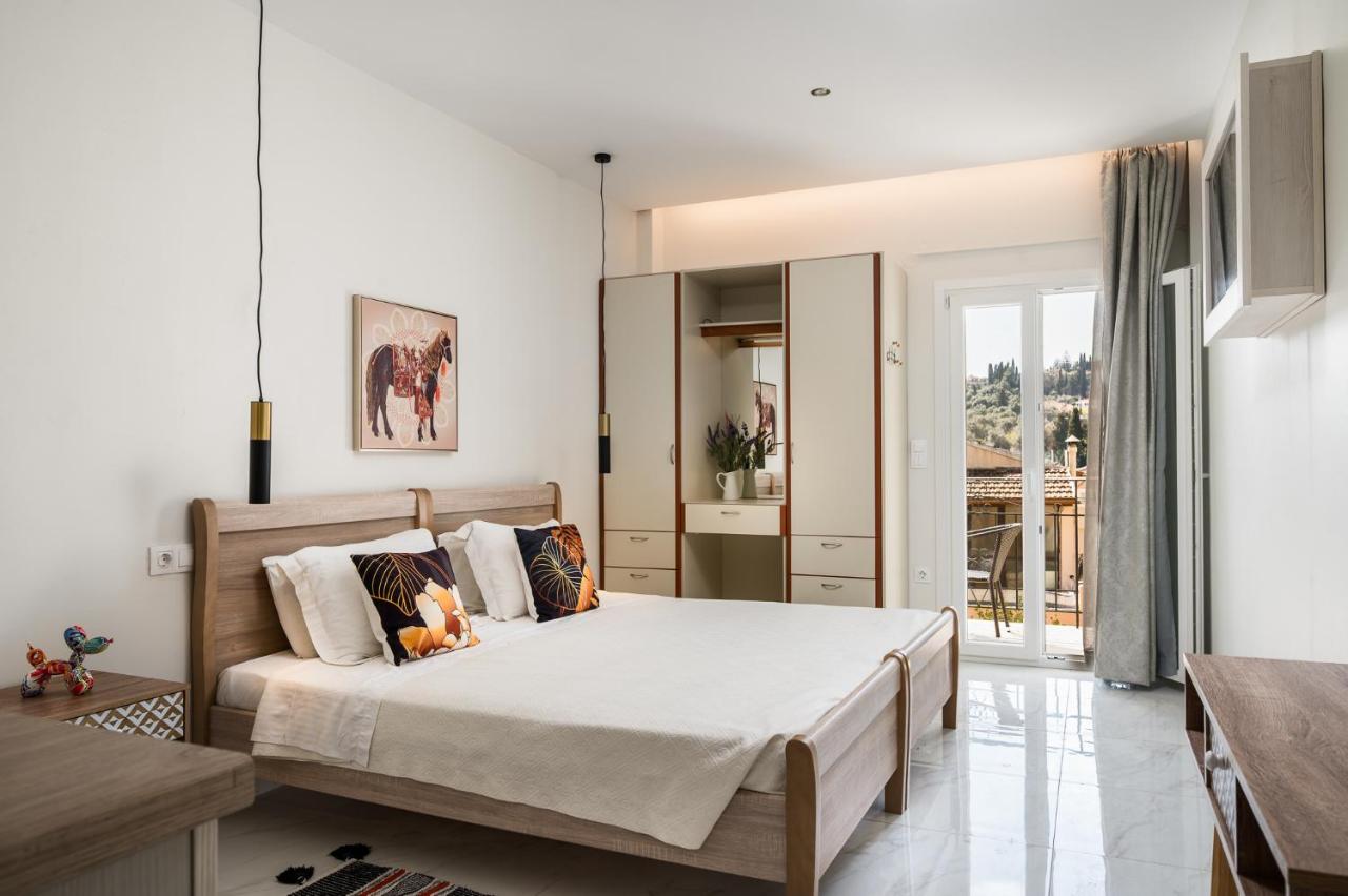 Ipsos Pool Apartments, Elena & Maria by Konnect - 3