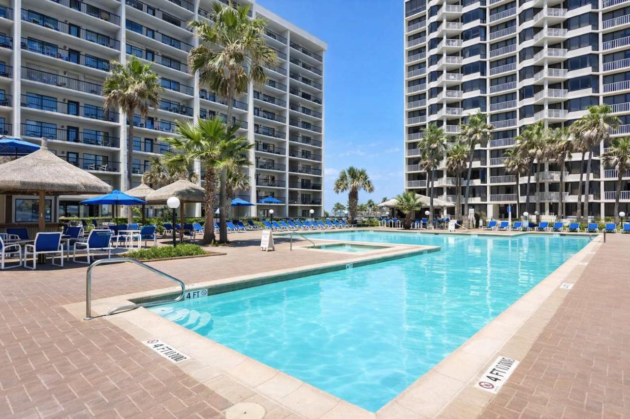 Sweeping 10th Floor Views Up to 10 Beachfront - 2