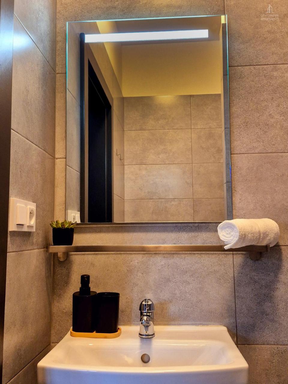 City Center Apartments - Moderna Brno Římské náměstí V photo 3