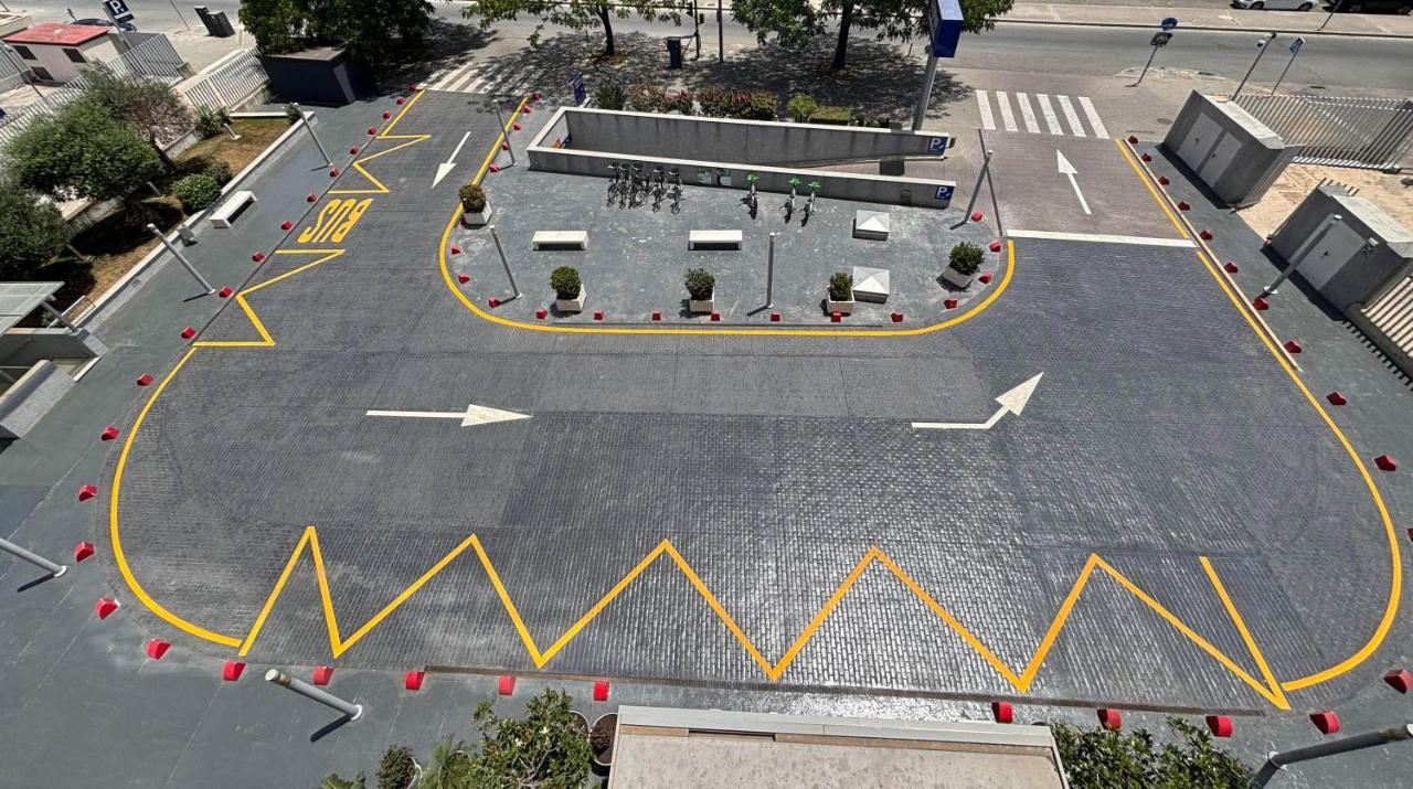 Hilton Garden Inn Sevilla - 2
