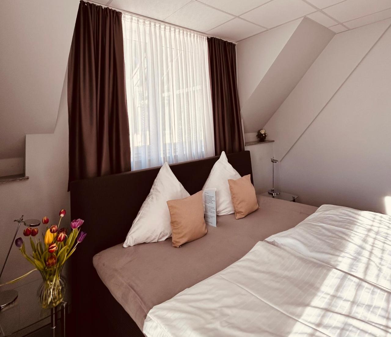 Komm' In Hotel - 4