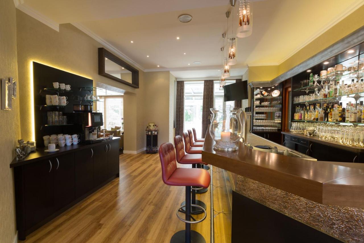 Parkhotel Bilm im Gluck am Stadtrand Hannovers photo 2