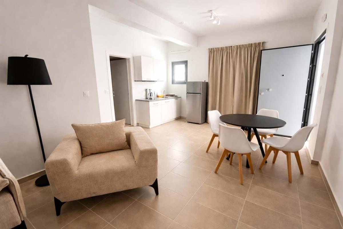 CONSTA Luxury Apartments - 5