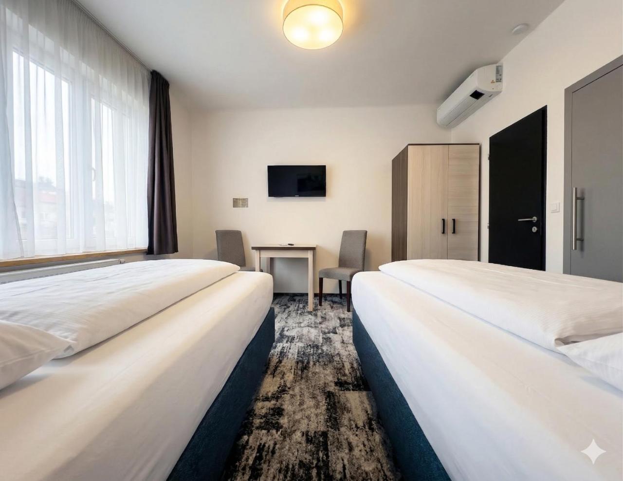 Wellness penzion a restaurace U Gigantu - 3
